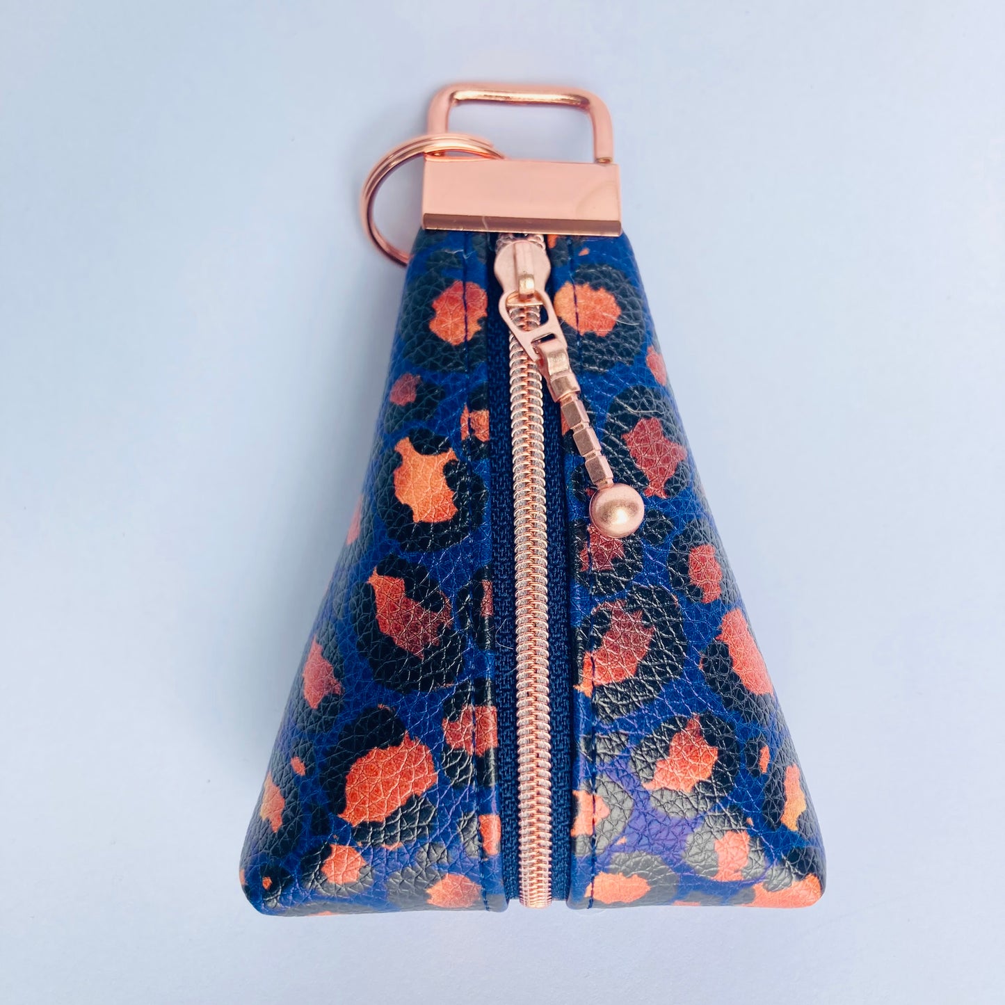 Triangle keyring pouch