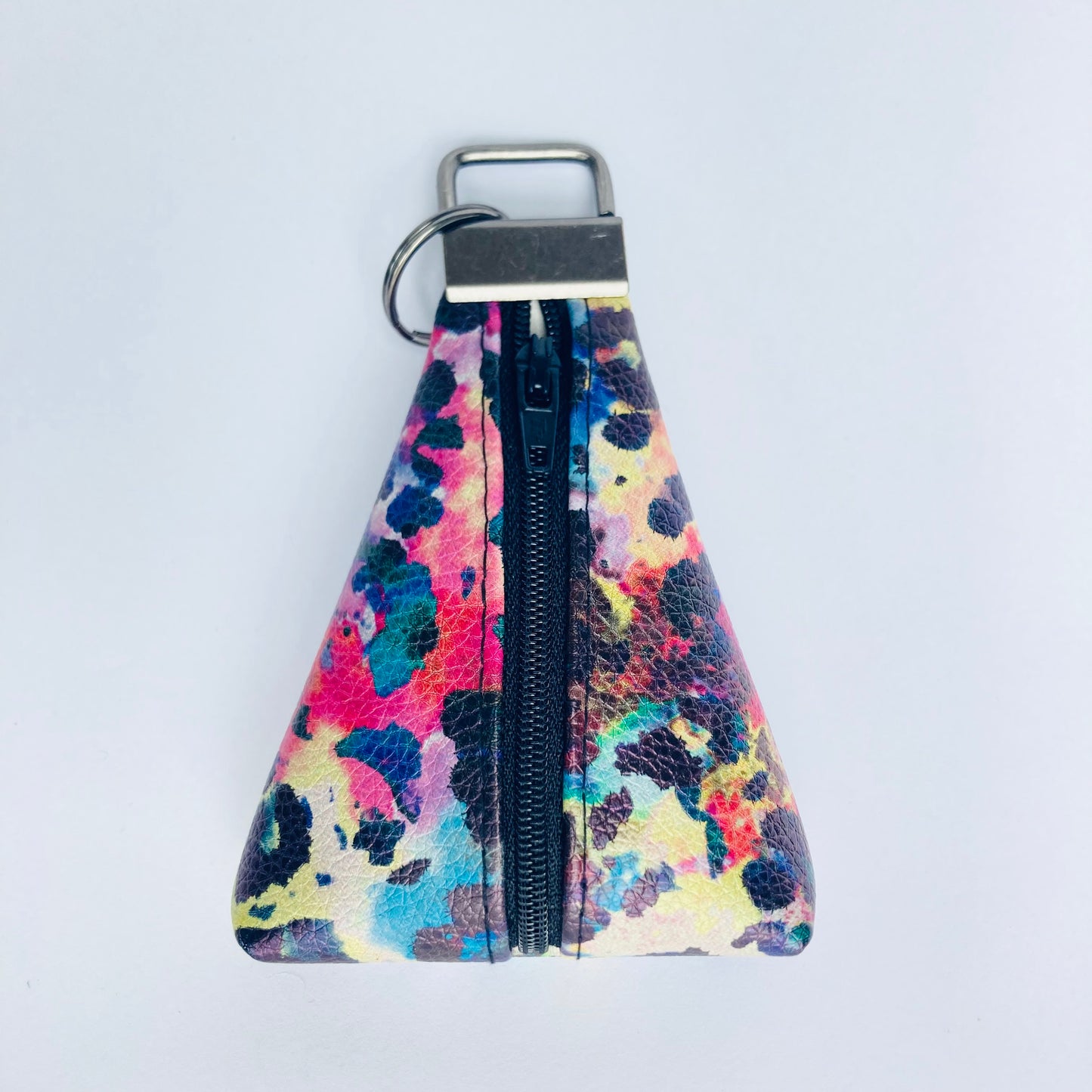 Triangle keyring pouch